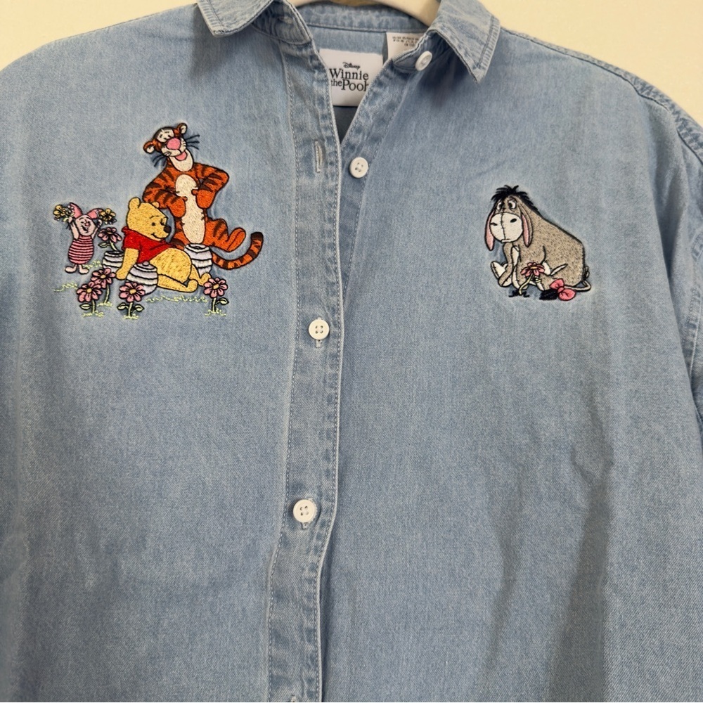 Disney Winnie the Pooh and Pals Denim Shirt for Women size XS - Picture 3 of 9